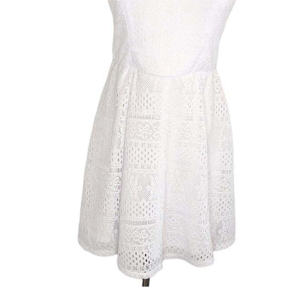 White Lace Fit and Flare Dress As You Wish Size M - Picture 2 of 10
